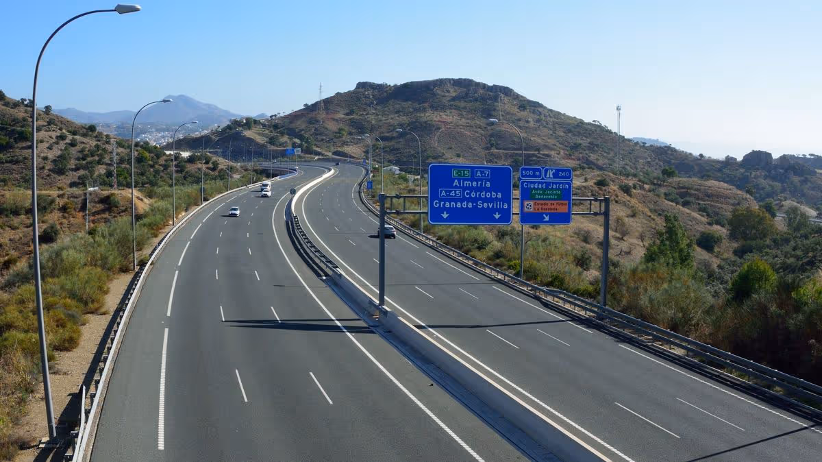 Three Irish killed in Spain motorway crash