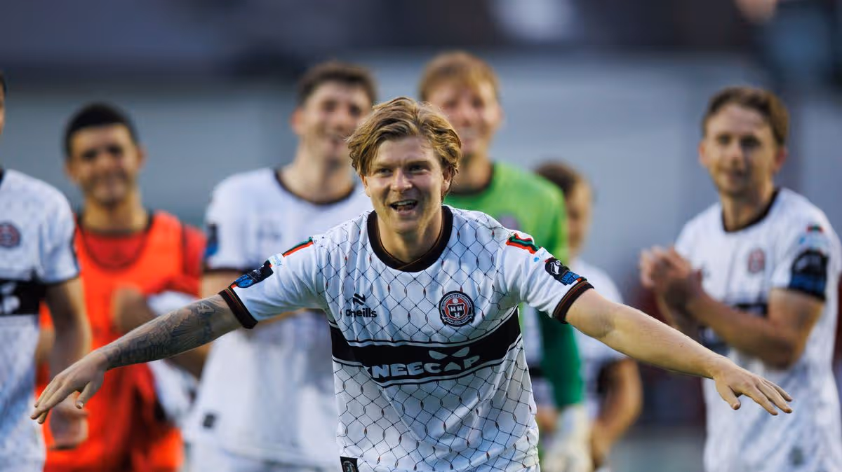 Bohemians secure permanent contract for Harry Vaughan