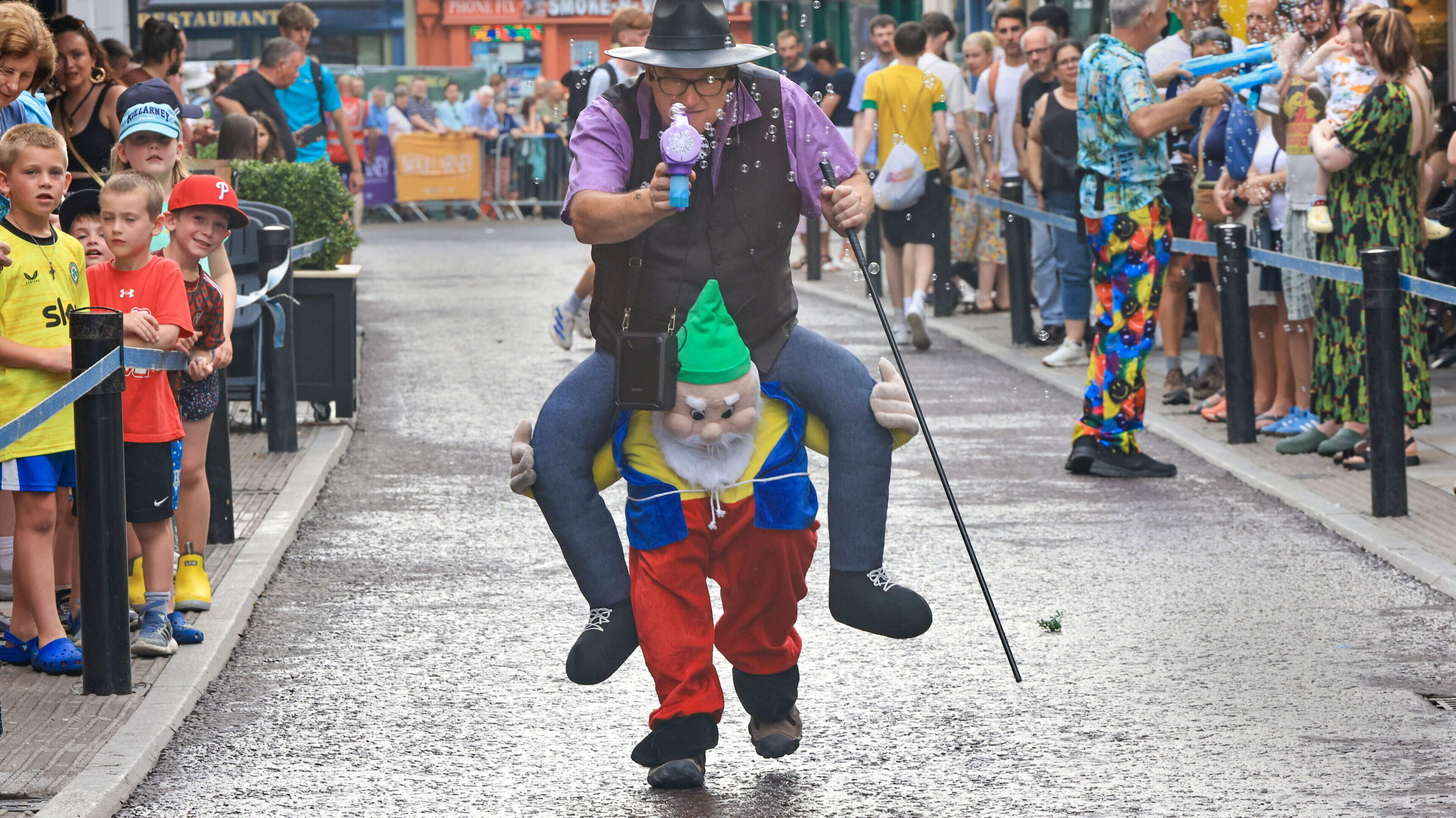 Summer in Killarney Festival Begins with Street Parade