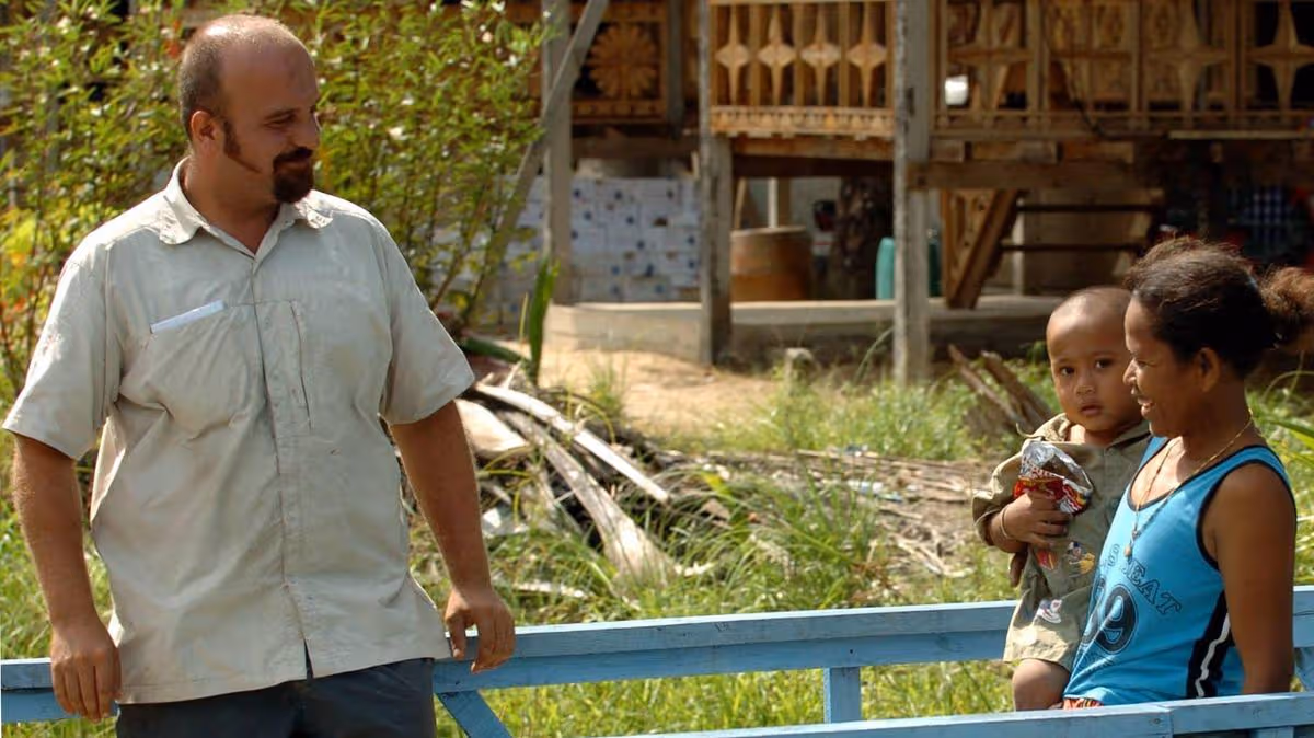 Survivor of 2004 Boxing Day Tsunami Shares Story