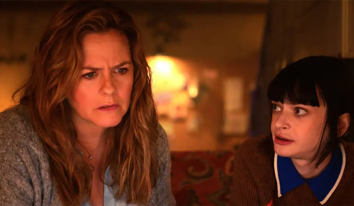 Alicia Silverstone 'adopts' Irish actress as grandmother