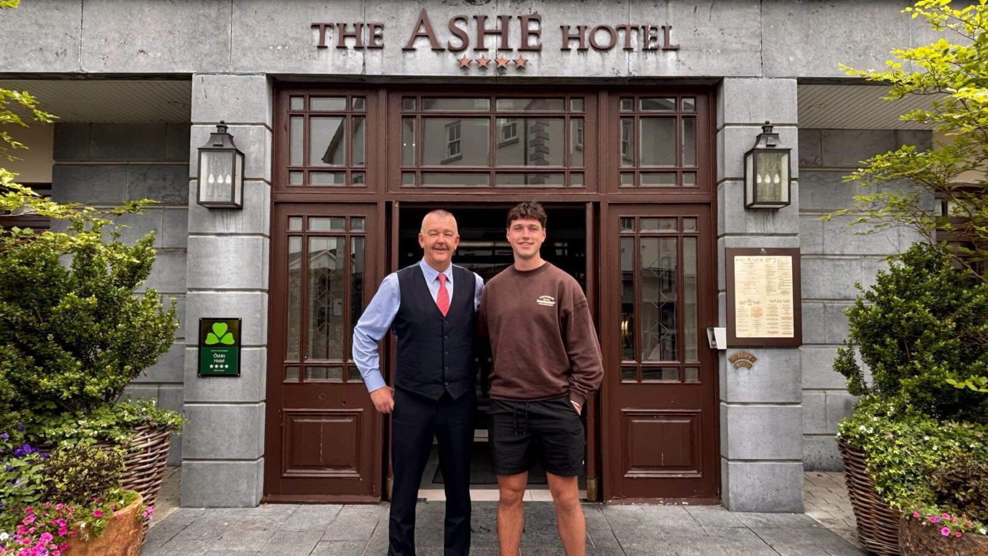 Irish NFL Player Charlie Smyth Stays at Hotel