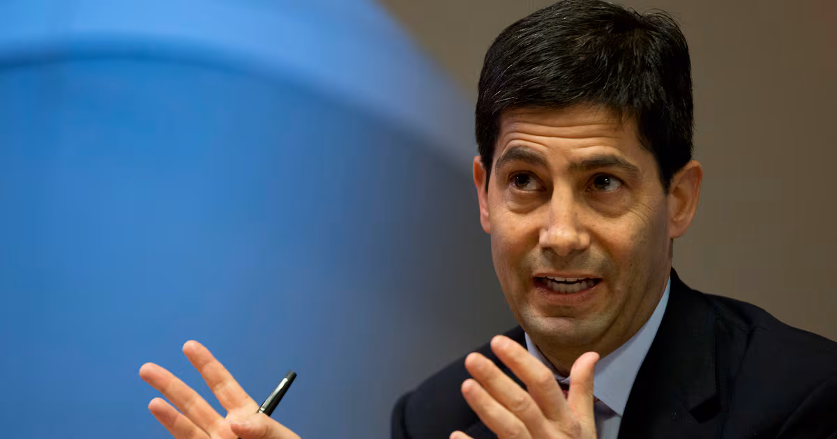 New Fed Chair Warsh Affirms Independence