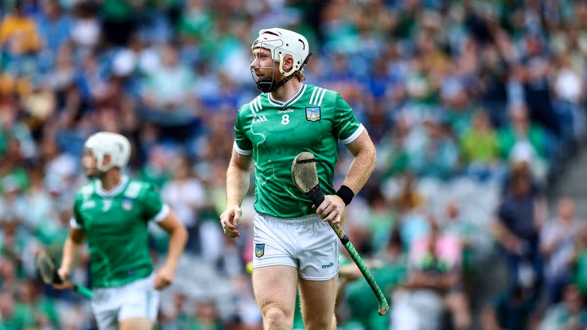 Clare Leads Limerick in All-Ireland Hurling Semi-Final