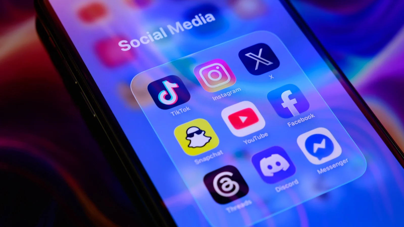 Social media ban deemed a distraction by Opposition TDs