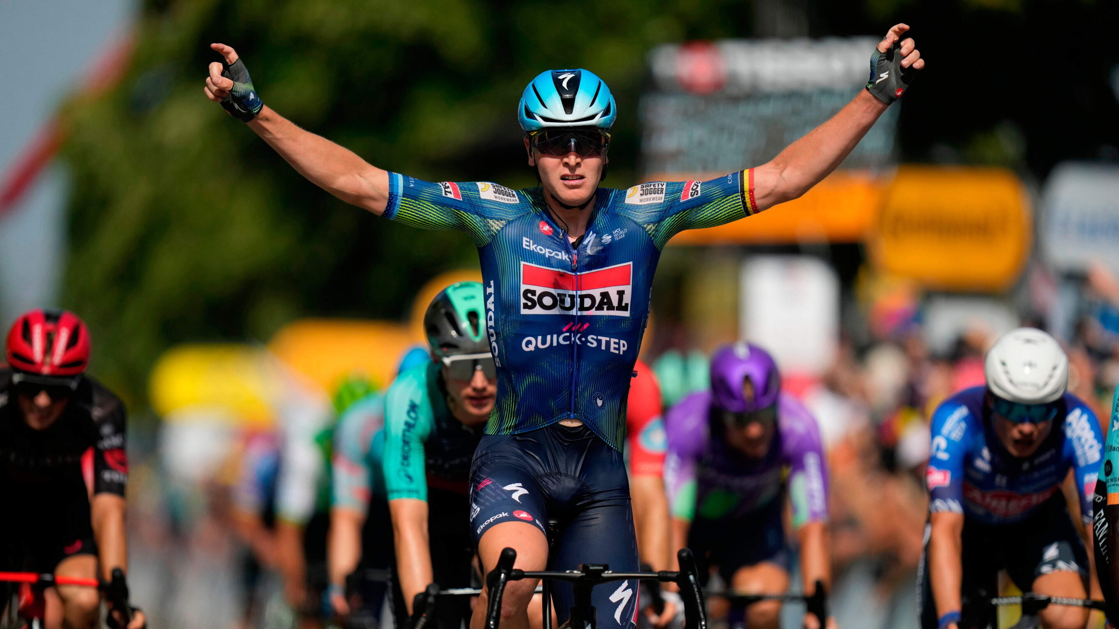 Tim Merlier Wins Stage Eight of Tour de France