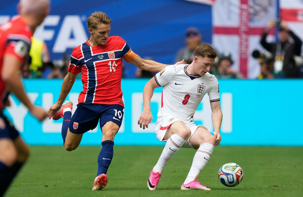 England Defeats Norway 2-1 in World Cup Quarter-Final