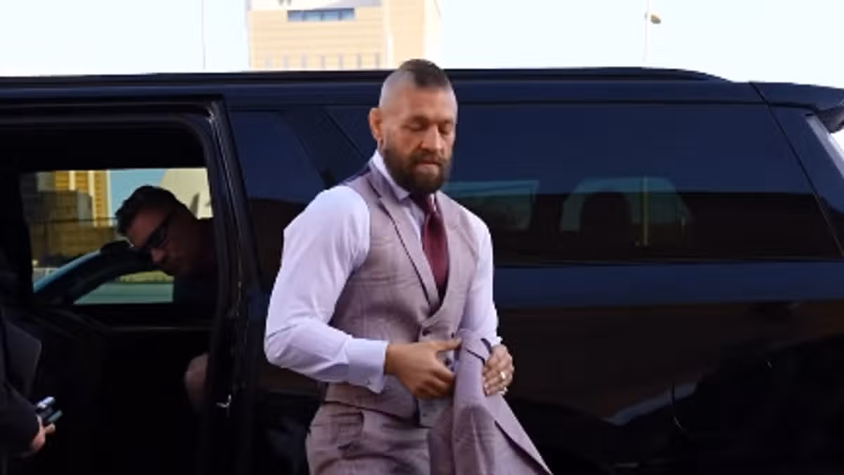 Conor McGregor prepares for UFC 329 fight