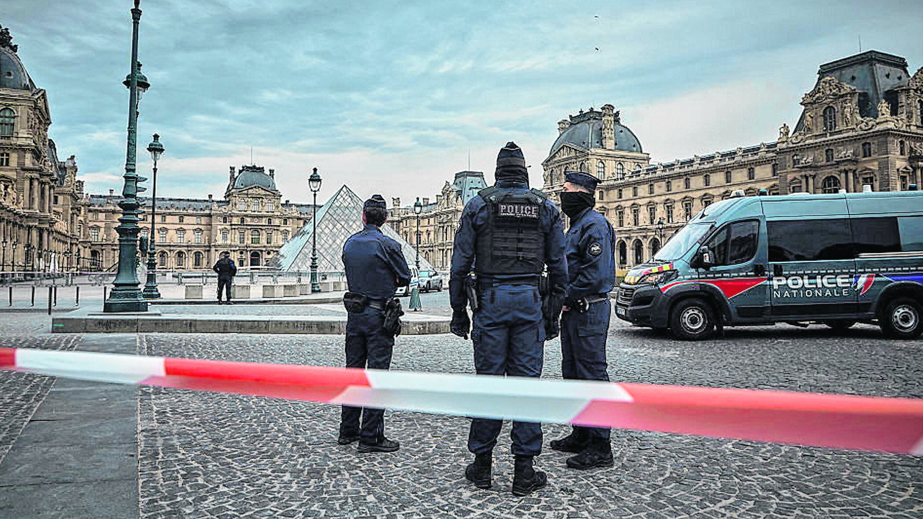 Two Charged in Louvre Jewel Heist