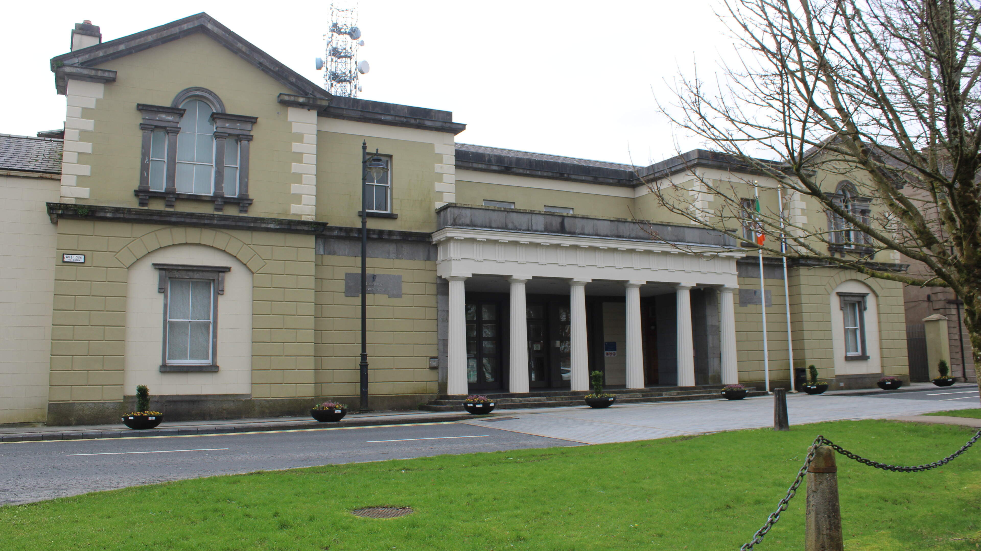 Castlebar Court Faces Backlog Amid Solicitor Strike