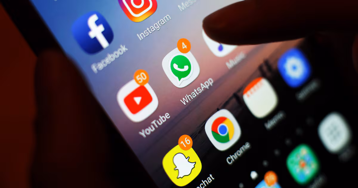 UK Introduces Social Media Curfew for Teenagers
