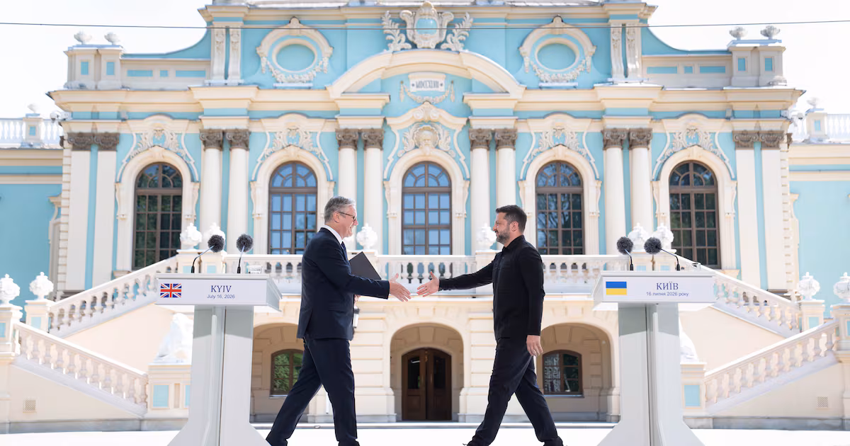 Starmer Meets Zelensky, Reaffirms UK Support for Ukraine