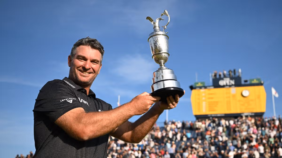 Ryan Fox wins Open Championship, Wendy Lowry congratulates