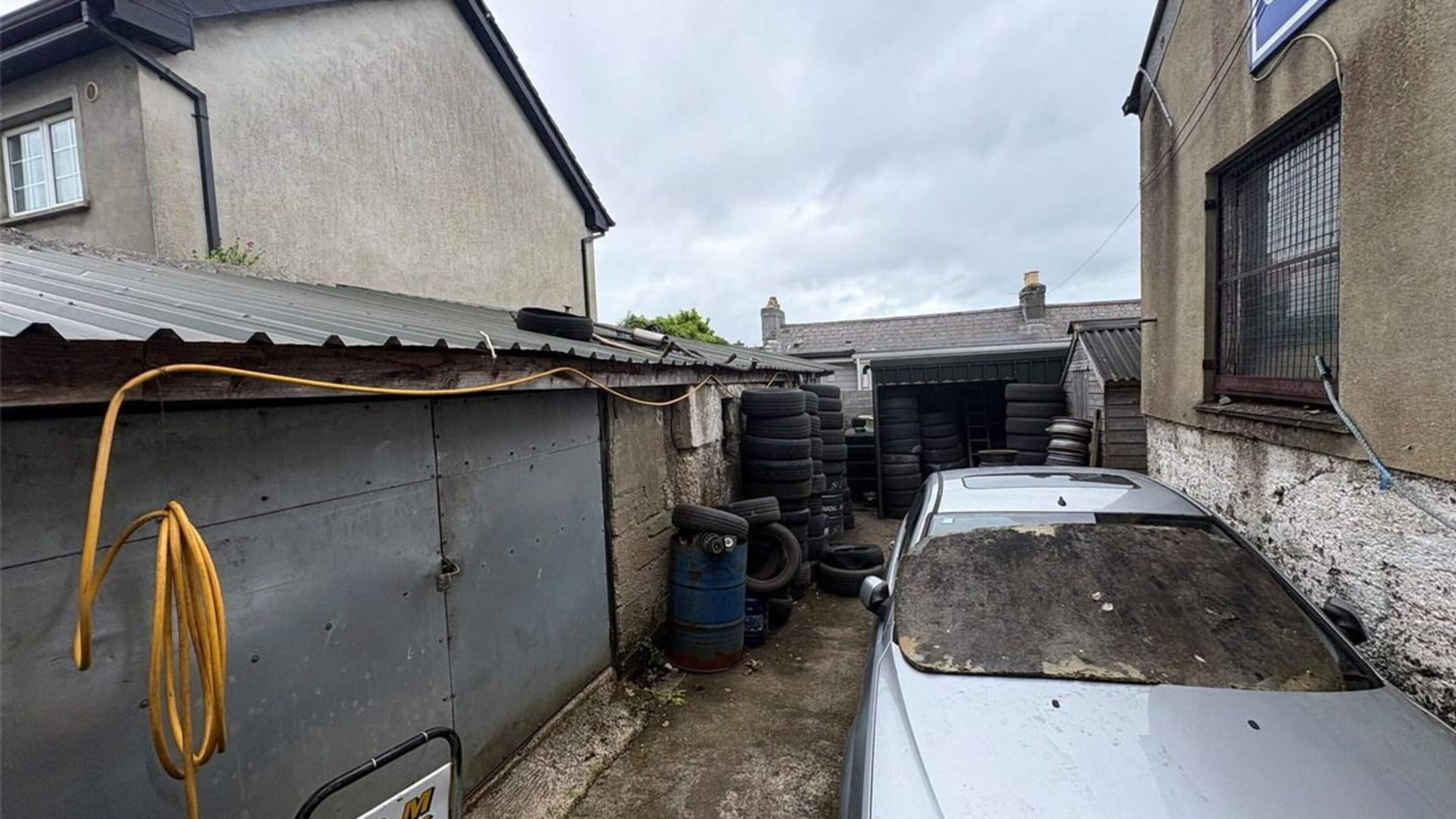 O'Reilly Car Repairs Site Listed for Sale