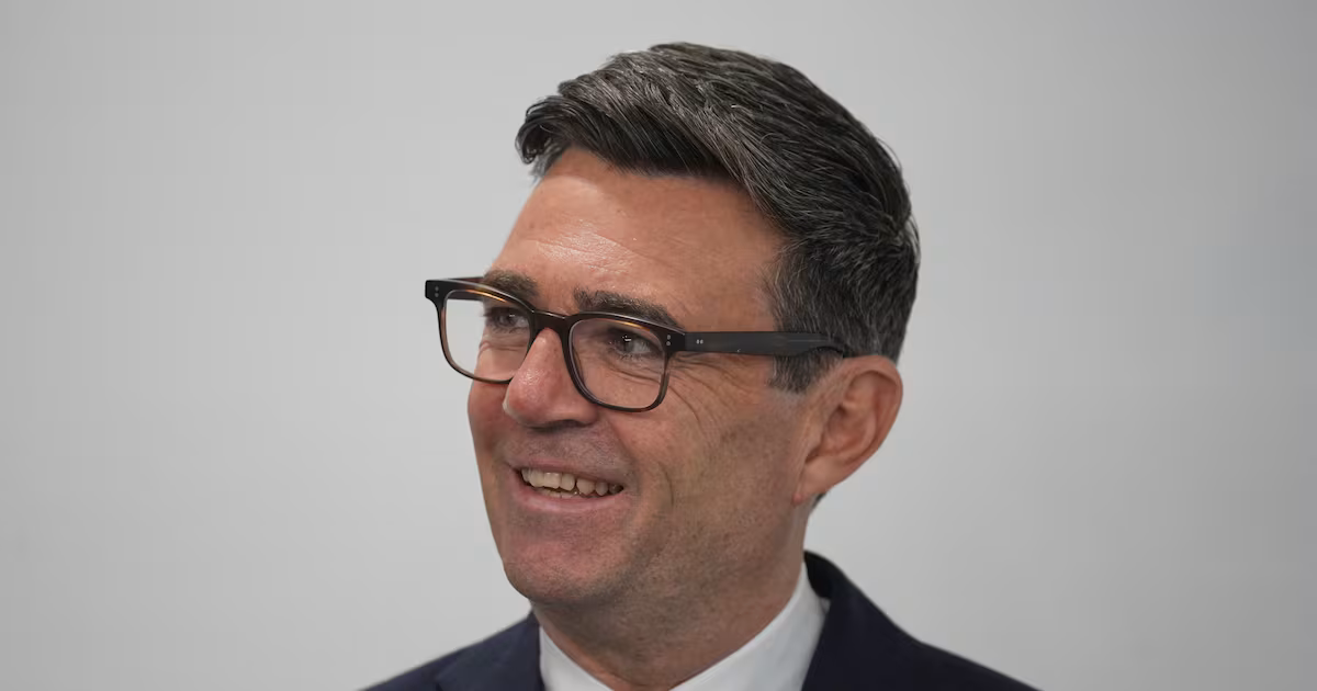 Burnham pauses early prisoner release plan