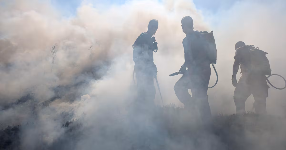 Cairngorms wildfire prompts evacuation and emergency meeting