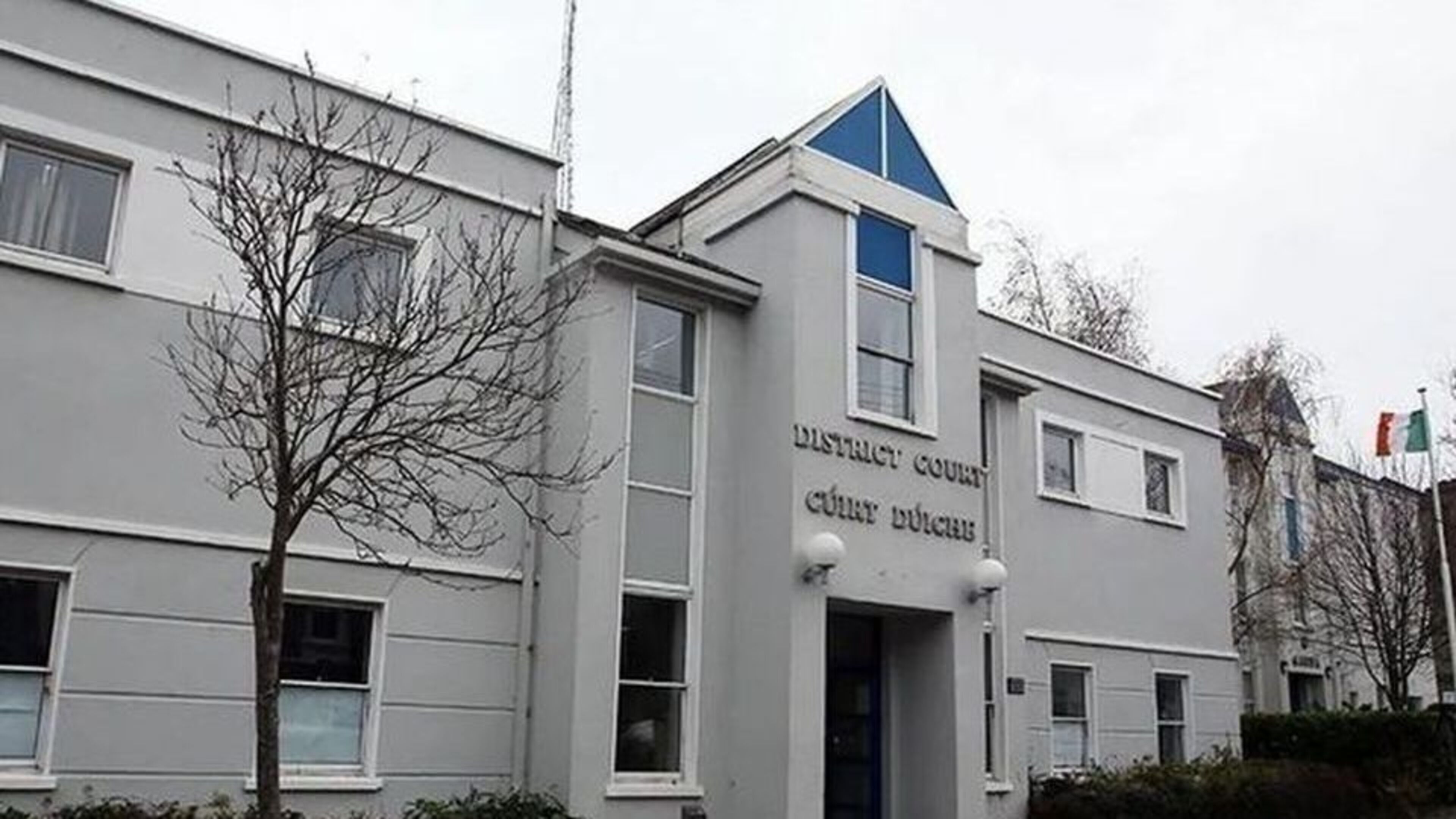Judge criticizes solicitors over bail hearing conduct