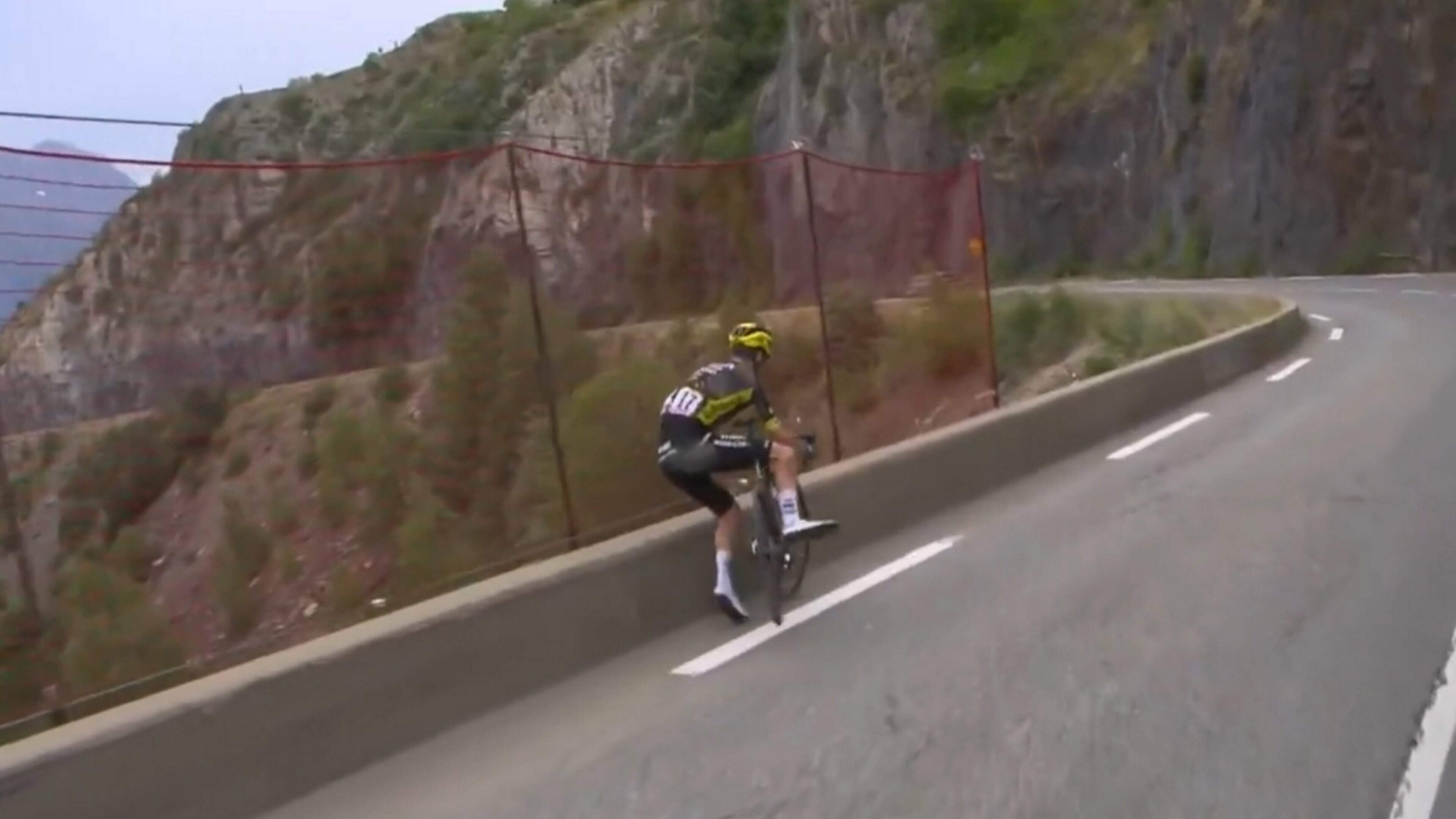 Sepp Kuss Crashes During Tour de France Stage 20