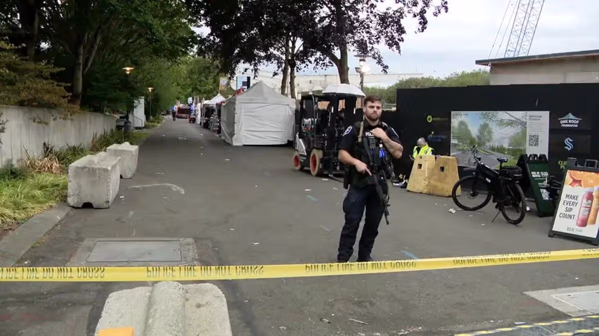 Two dead in Seattle food festival shooting