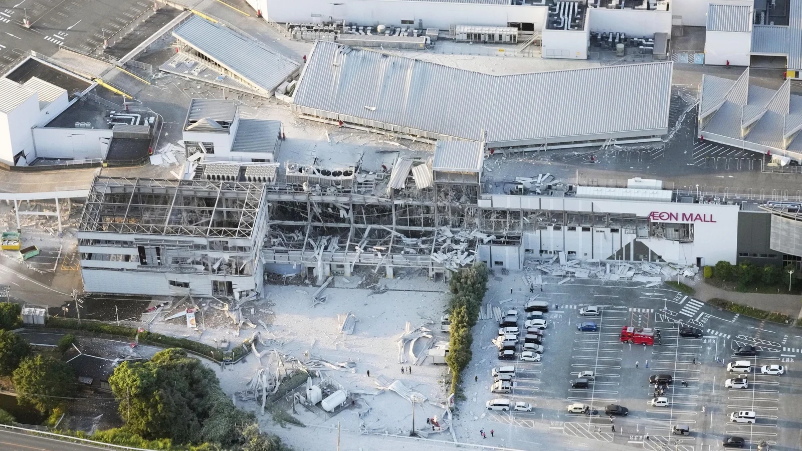 Search for survivors after Japan's 7.1 magnitude quake