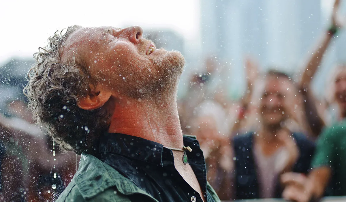 Irish Musician Glen Hansard Dies at 56