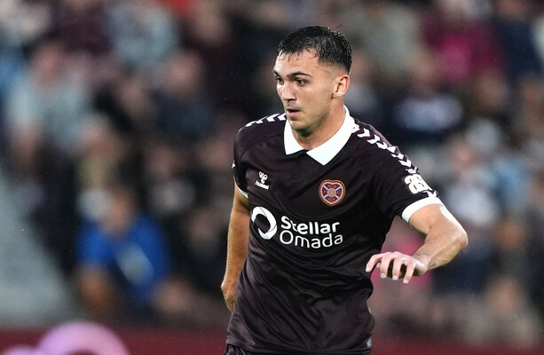 Hearts Lose Premiership Opener to Aberdeen 2-1