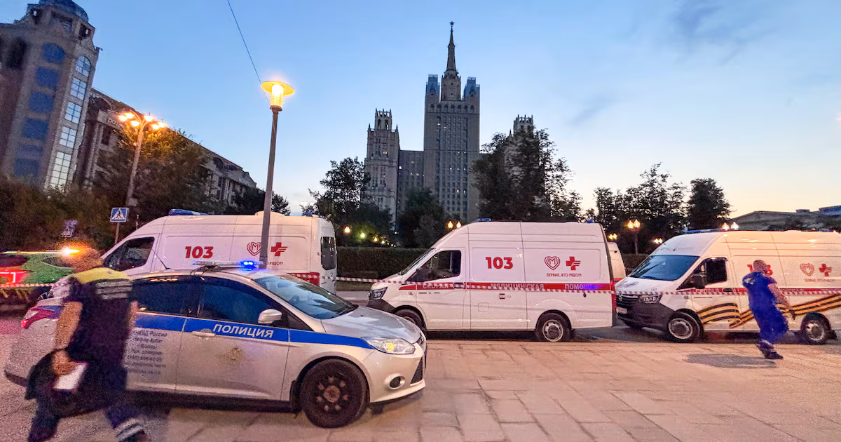 Moscow restaurant explosion kills three, injures 21