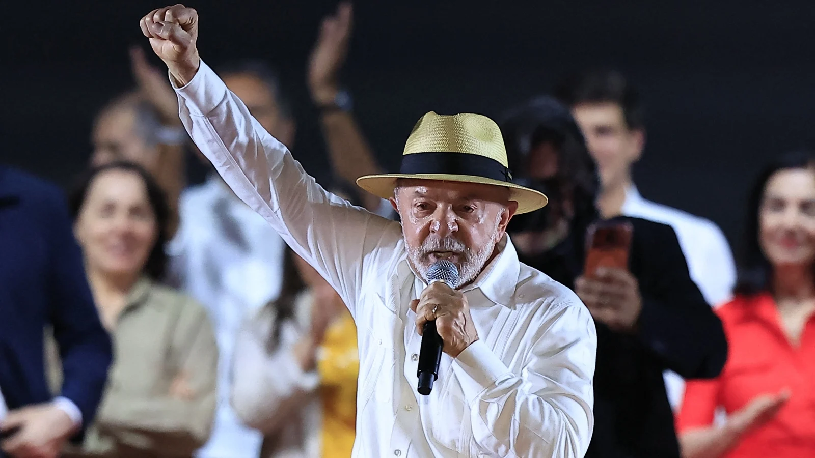 Brazil's President Lula formally launches fourth term bid