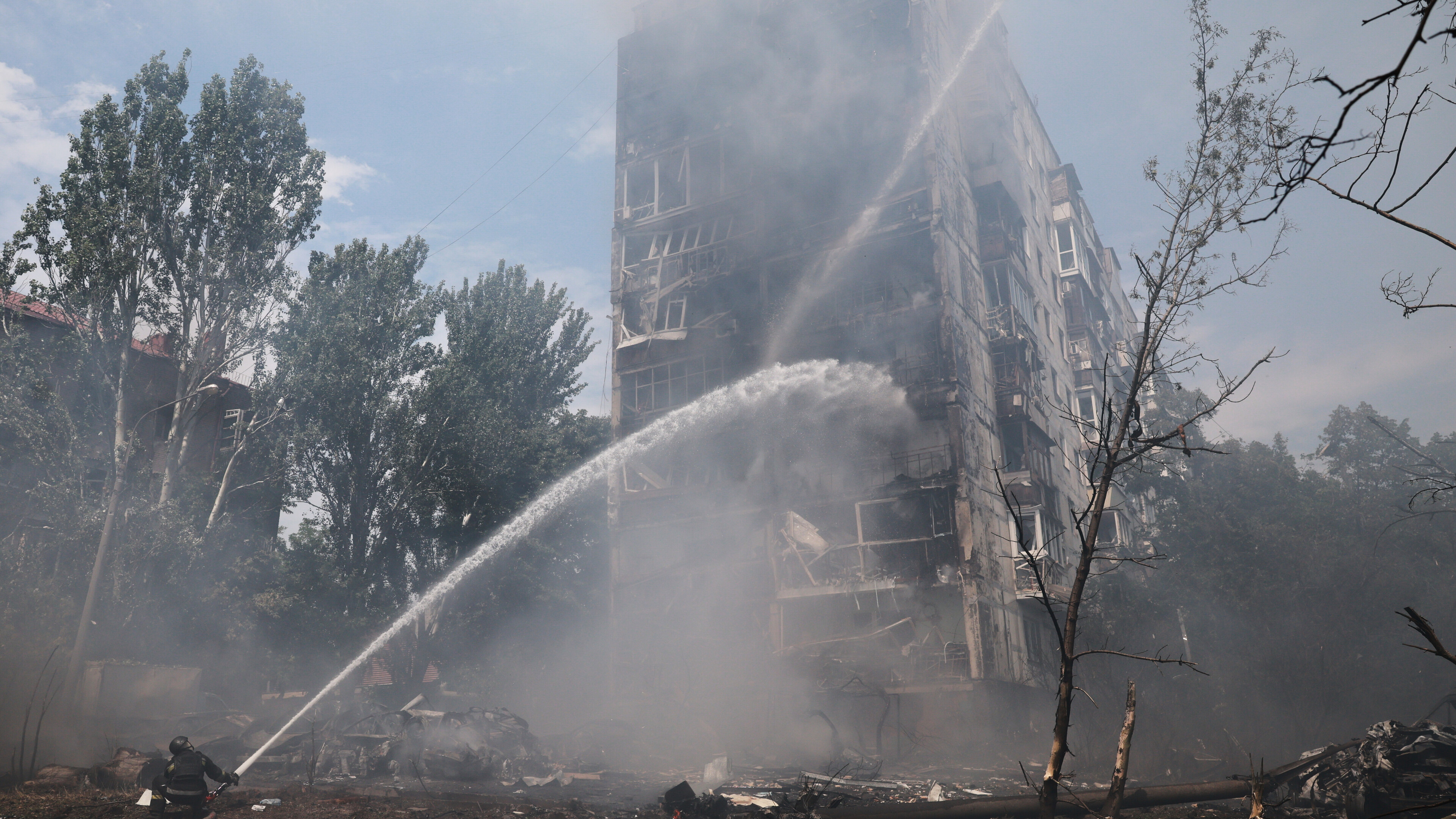 Russian Planes Attack Southern Ukrainian City