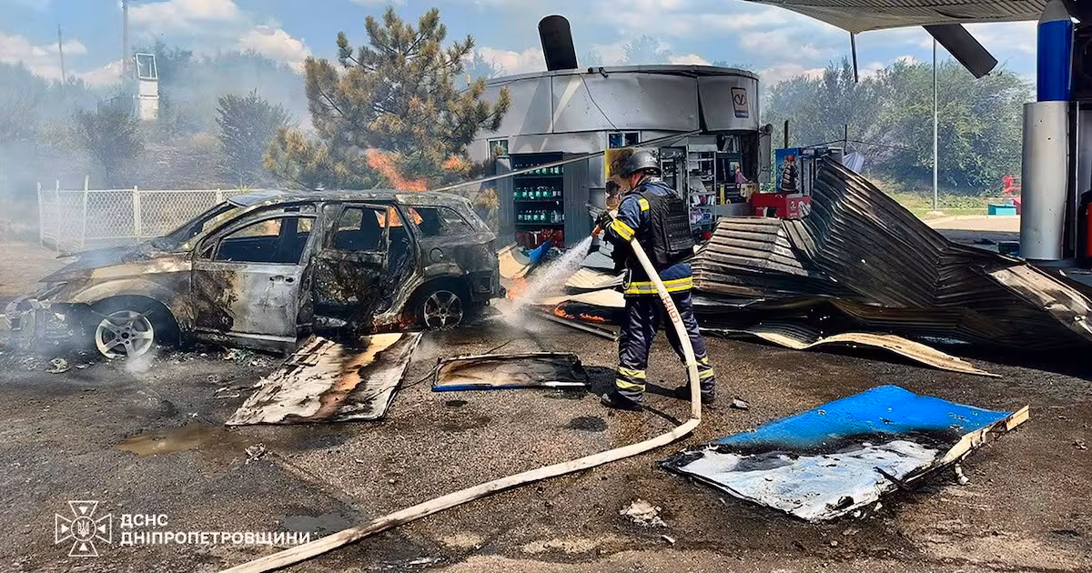 Russian planes attack Ukraine, drones kill nine in Russia