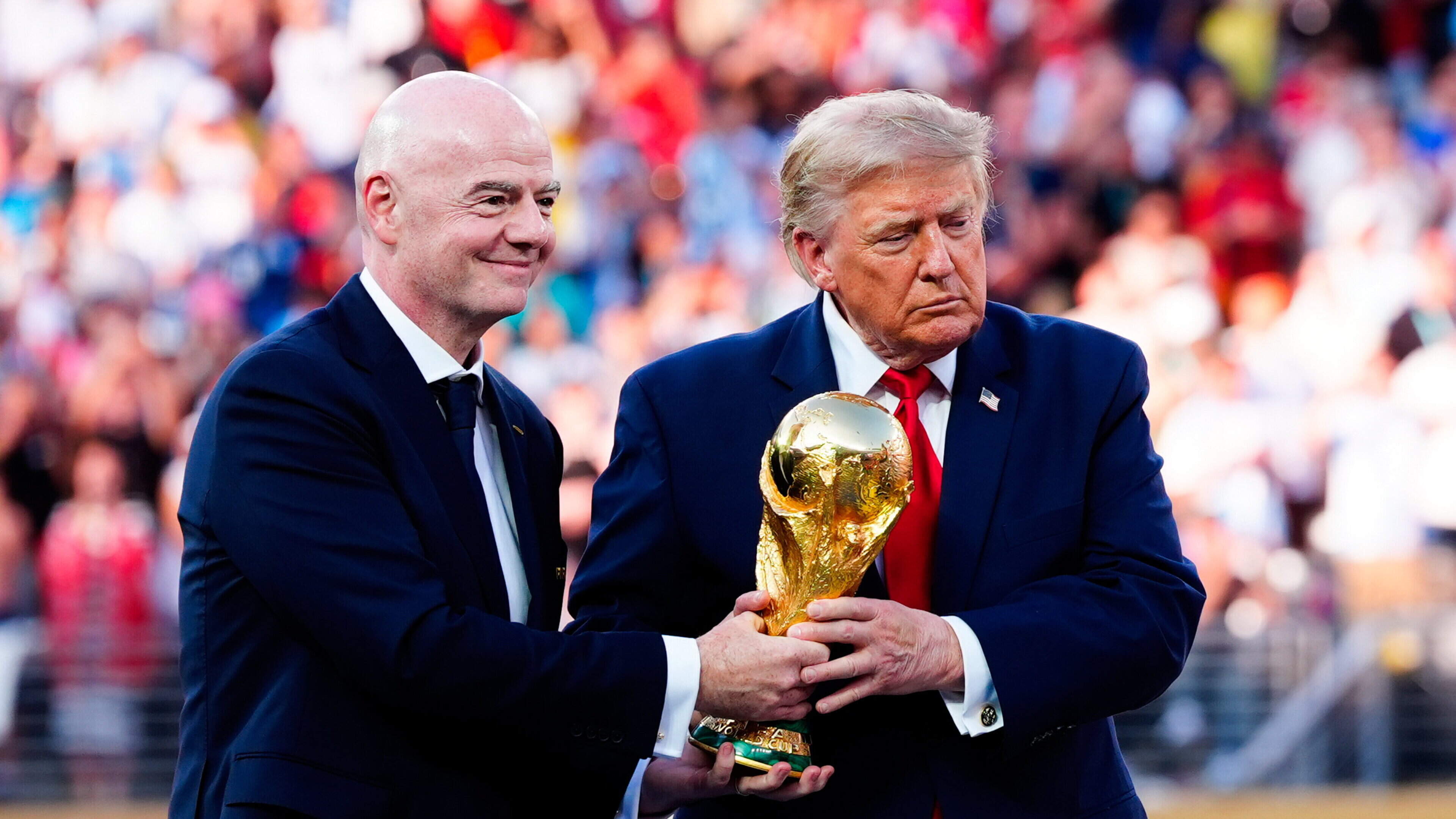 Trump Supports Infantino Amid Leadership Challenges