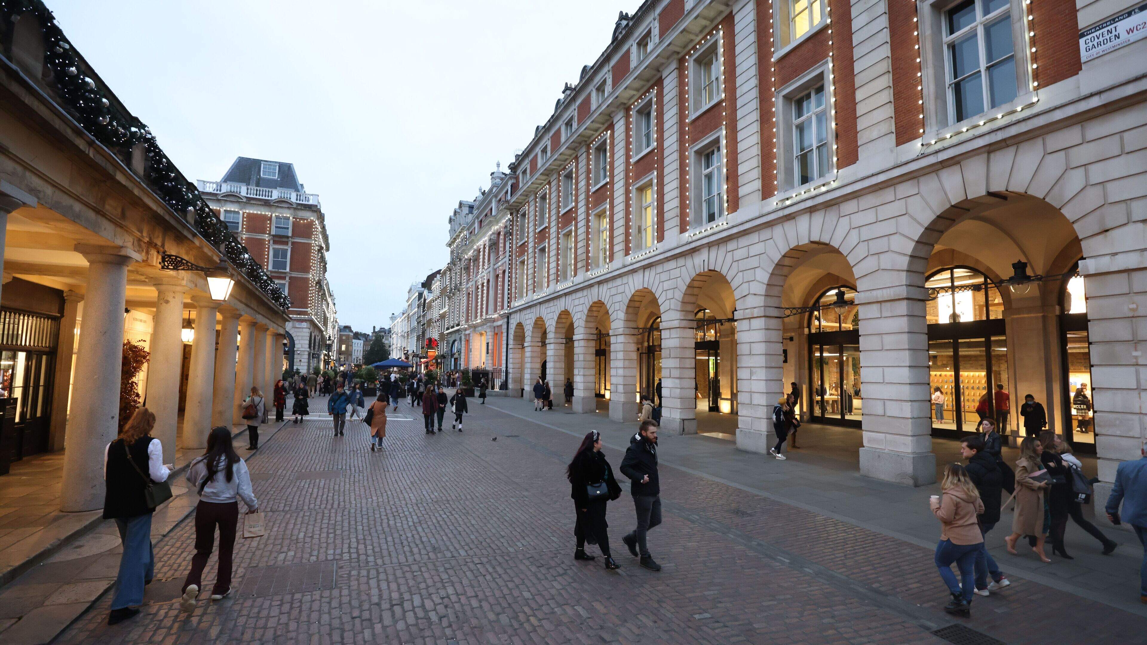 Woman arrested after stabbings in Covent Garden