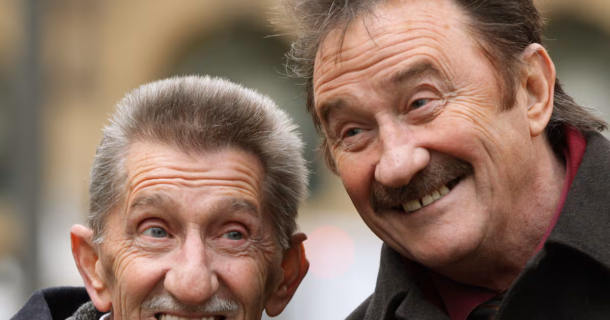 Paul Chuckle Honors Barry on Death Anniversary