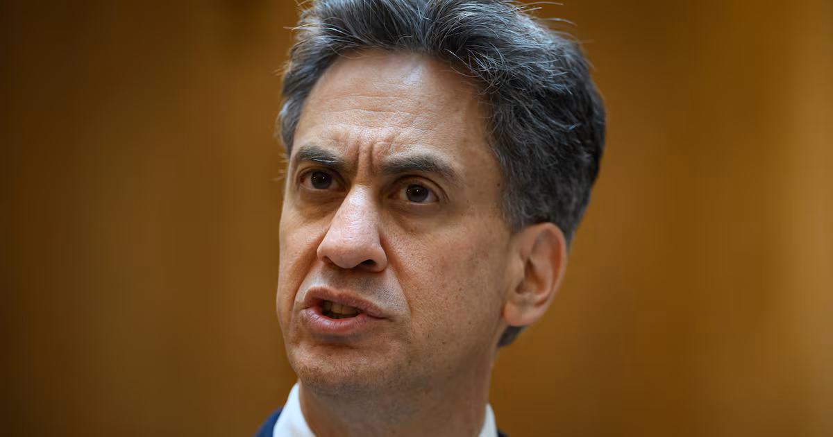 Miliband Avoids Trump Questions During US Visit