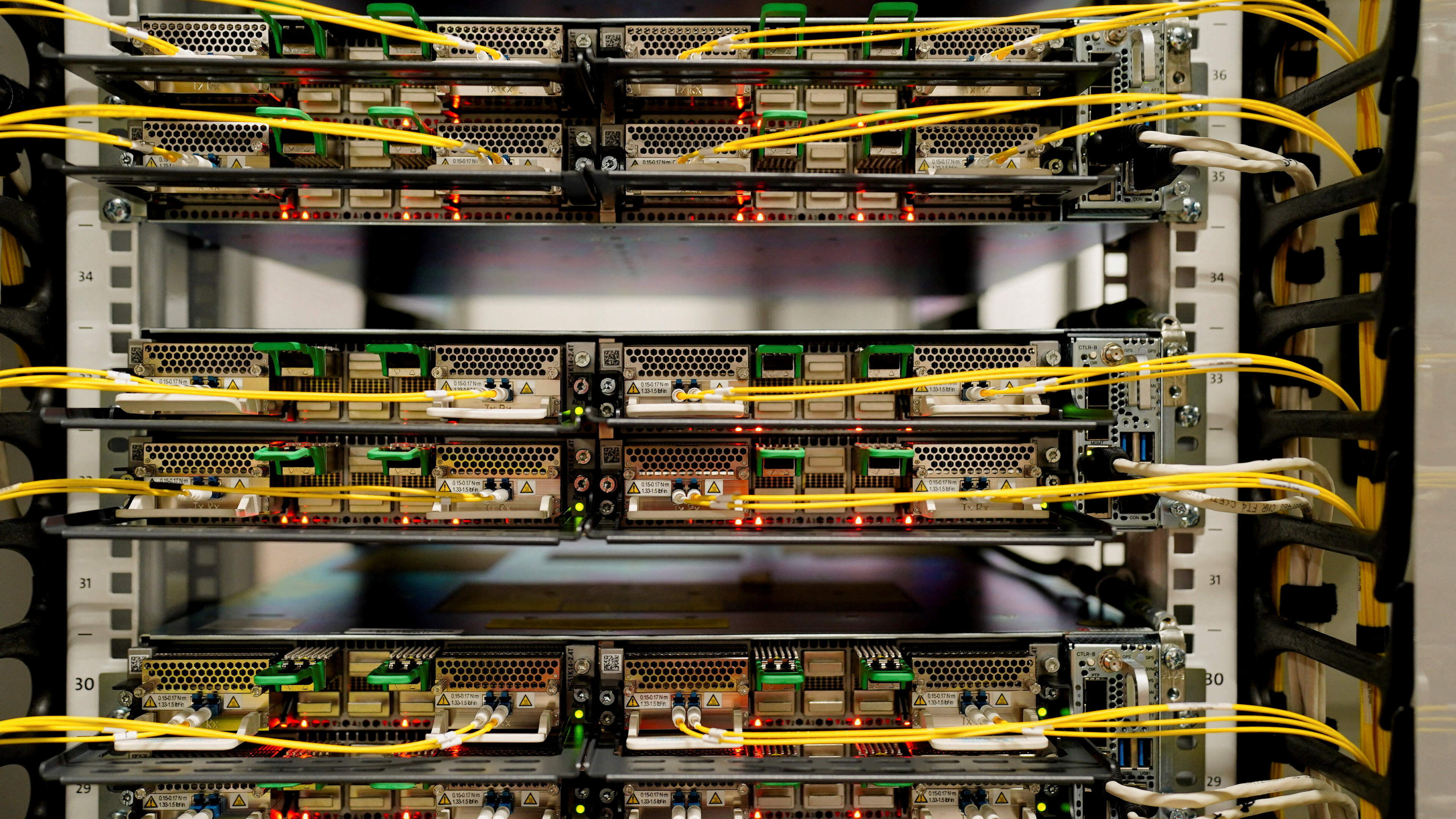 AI Investment Resilient Amid Economic Downturn