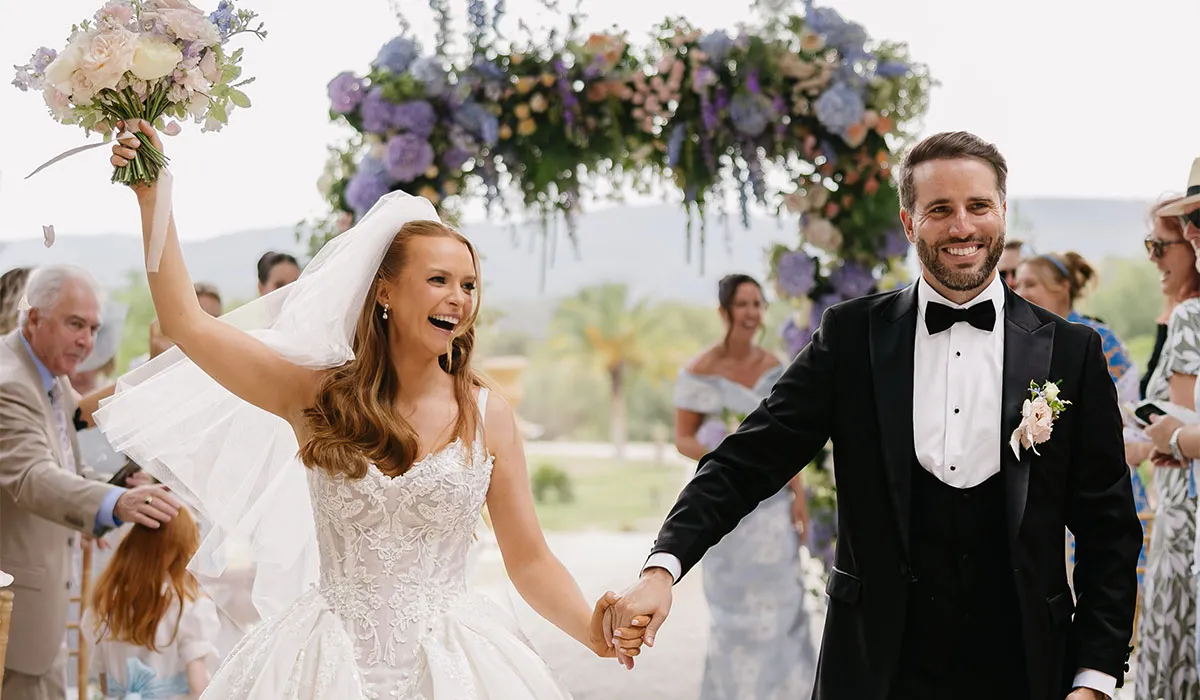 Aoife Walsh marries Ben Nicholson in France