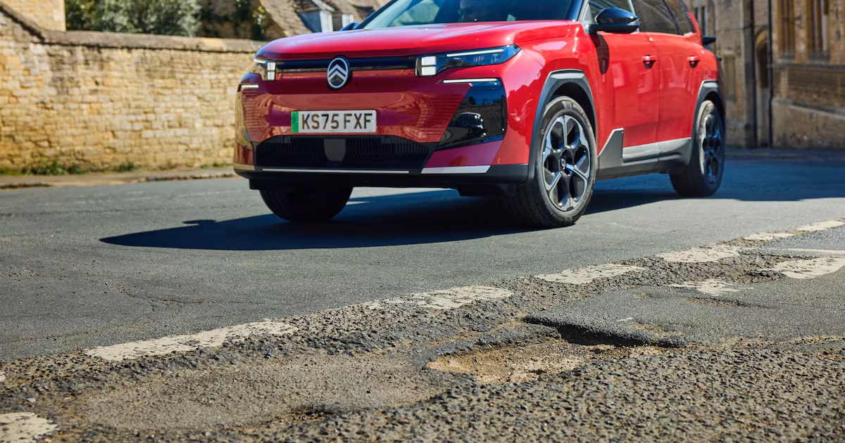 AI to Address UK Pothole Issues, Says Citroen