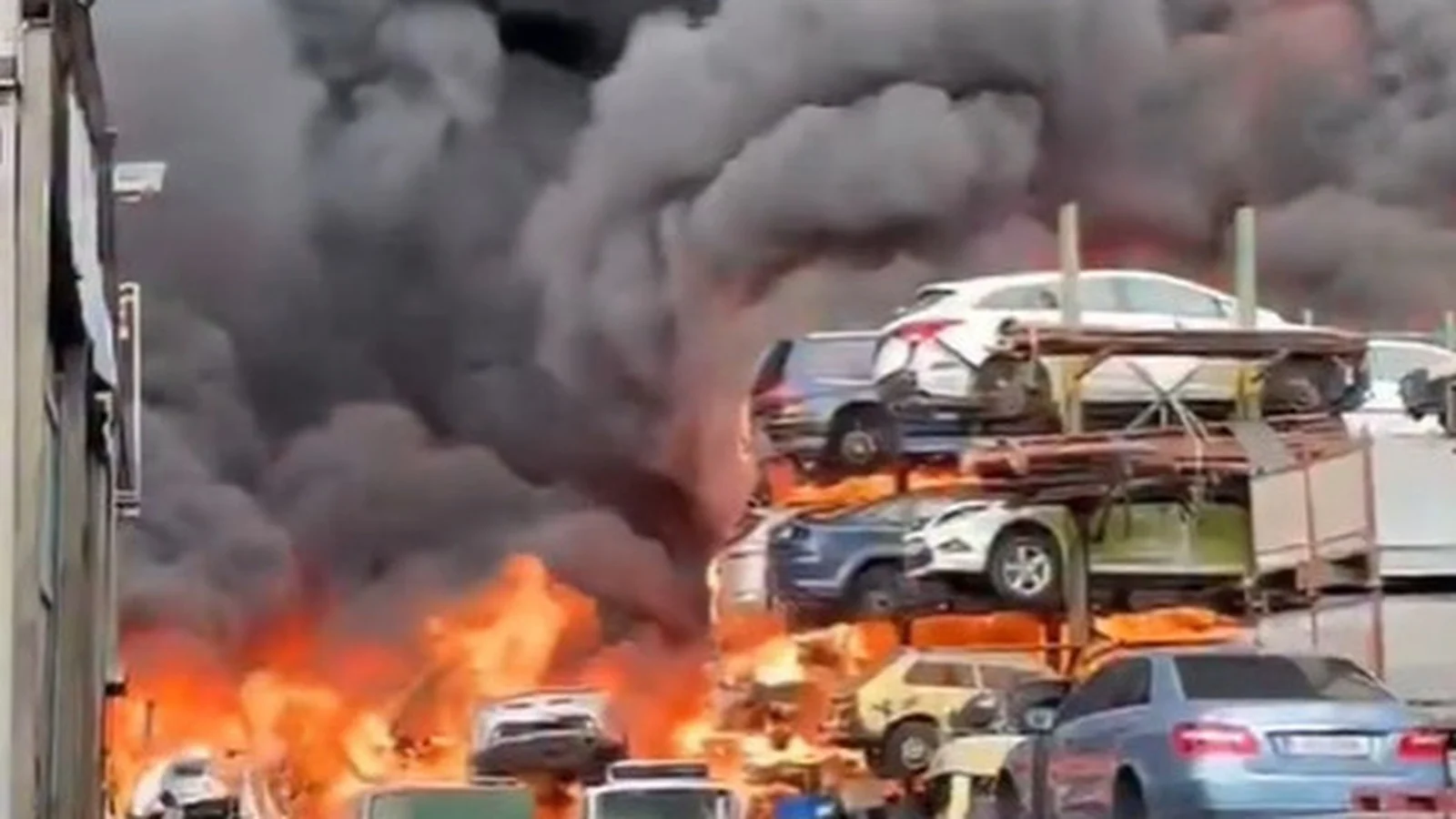 Firefighters Battle Large Blaze at Dublin Scrapyard