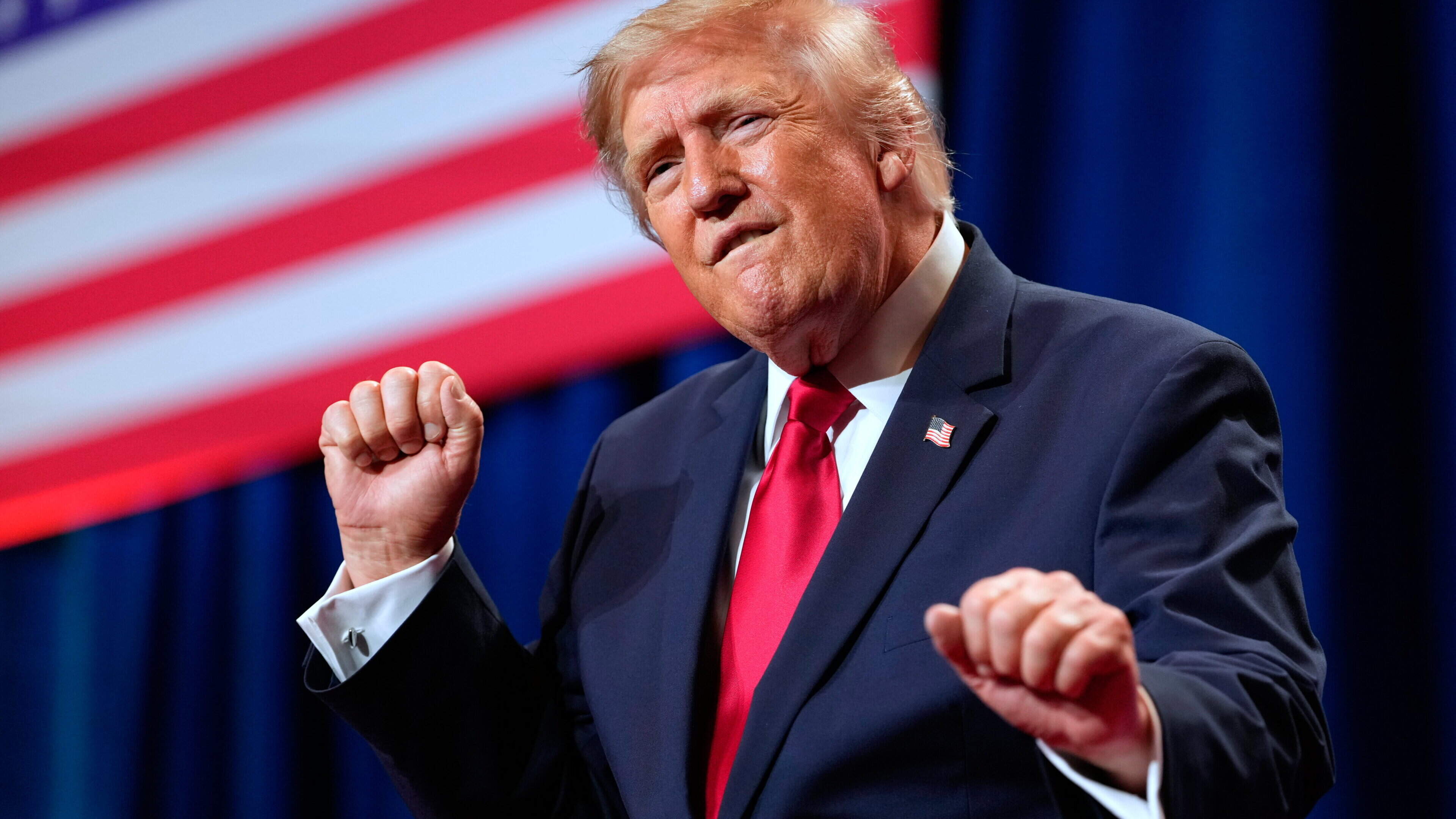 Trump Seeks to Block Financial Records Release