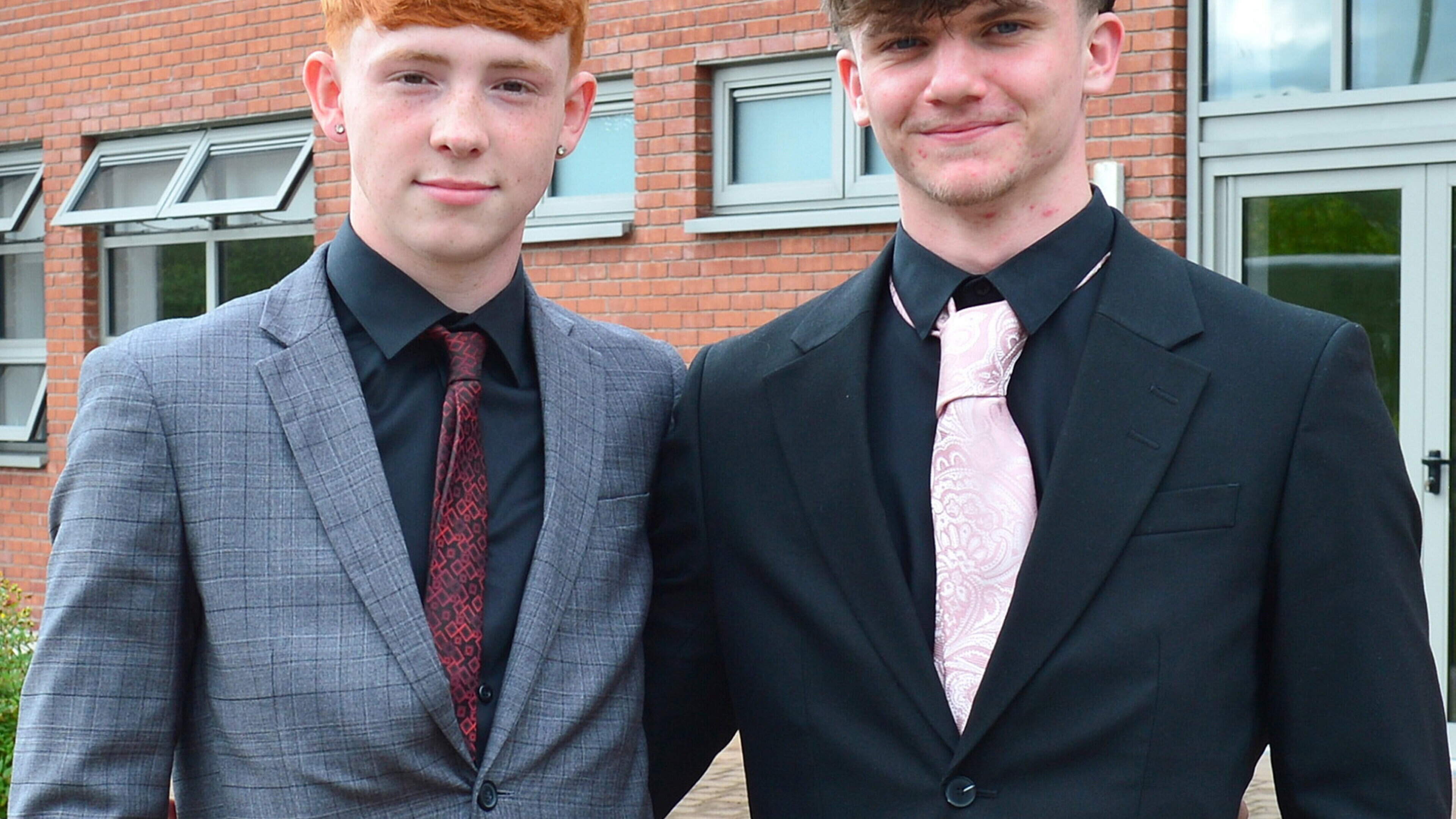Marist Debs Gather for Glitzy Night