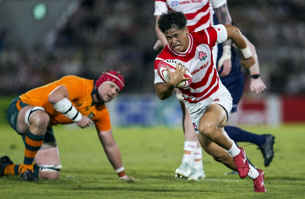 Australia Defeats Japan 35-32 in Rugby Match