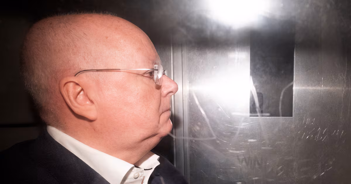 Sturgeon Won't Visit Jailed Husband Murrell