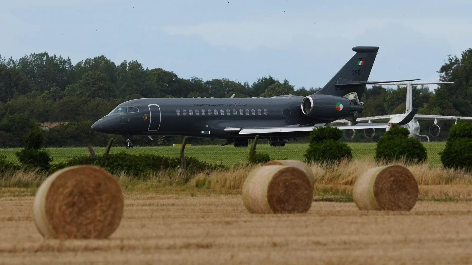 Government jet carrying Daniel Kinahan lands in Dublin