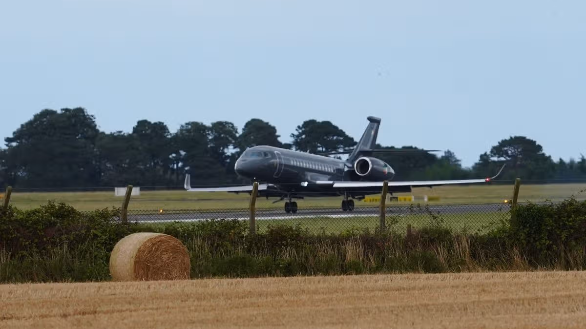 Daniel Kinahan's Jet Lands in Dublin