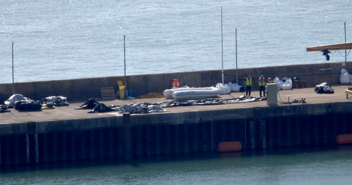 Government condemns smugglers after record migrant arrival