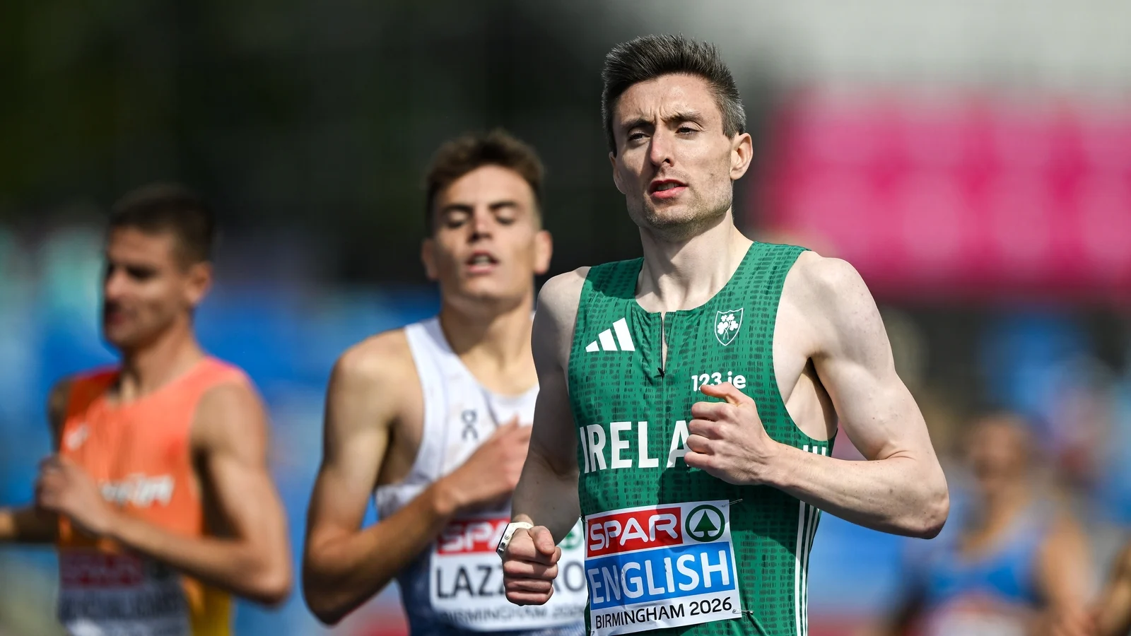 McPhillips exits 800m, English and Neville advance