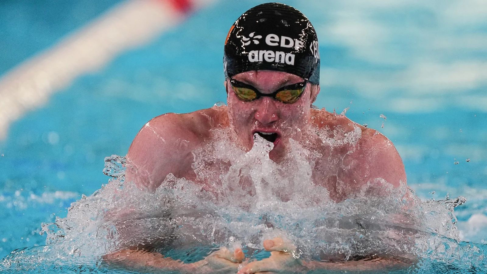 Kelly Qualifies for Breaststroke Final at Championships