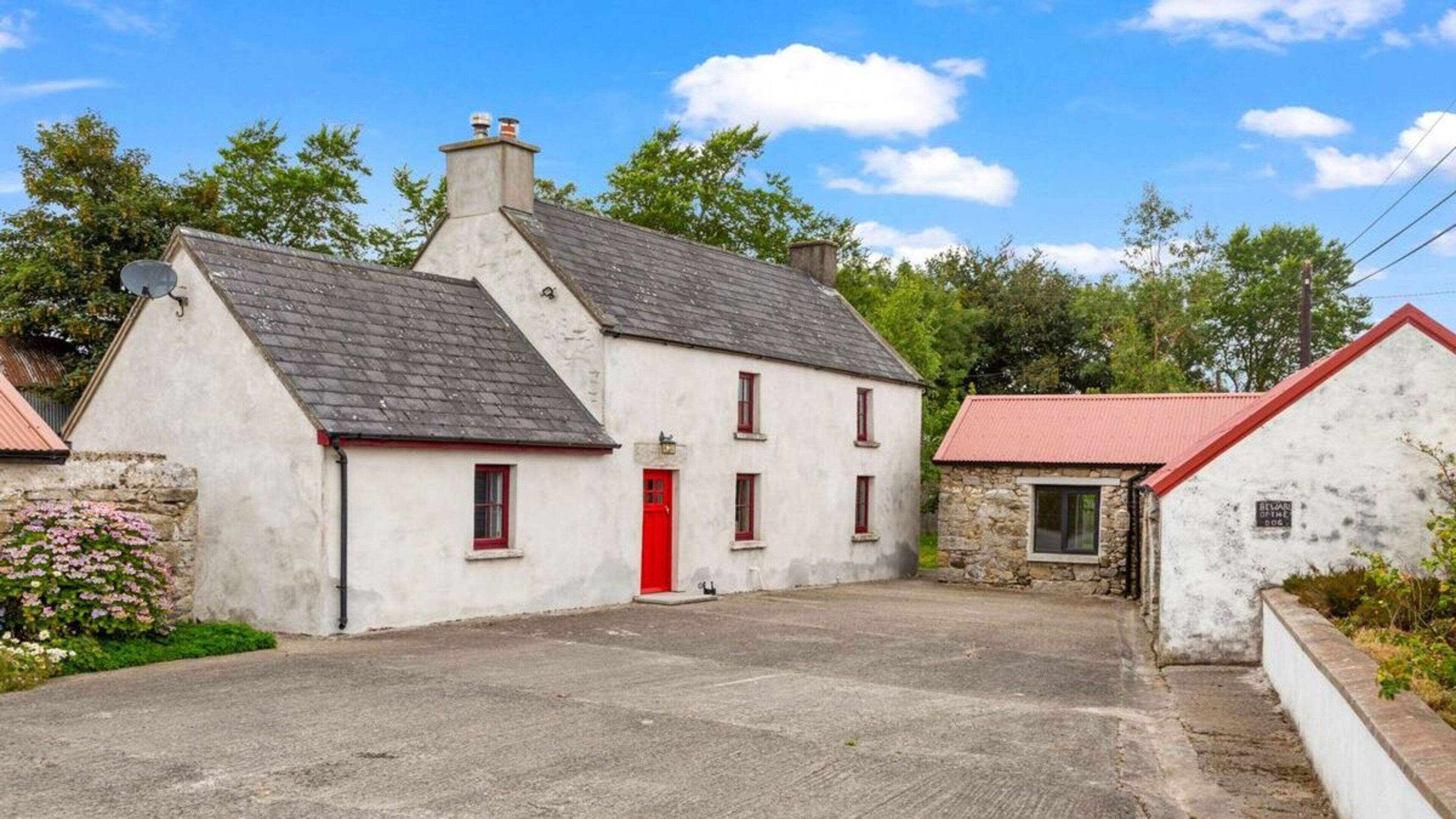 Traditional Wicklow Farmhouse Listed for €300,000