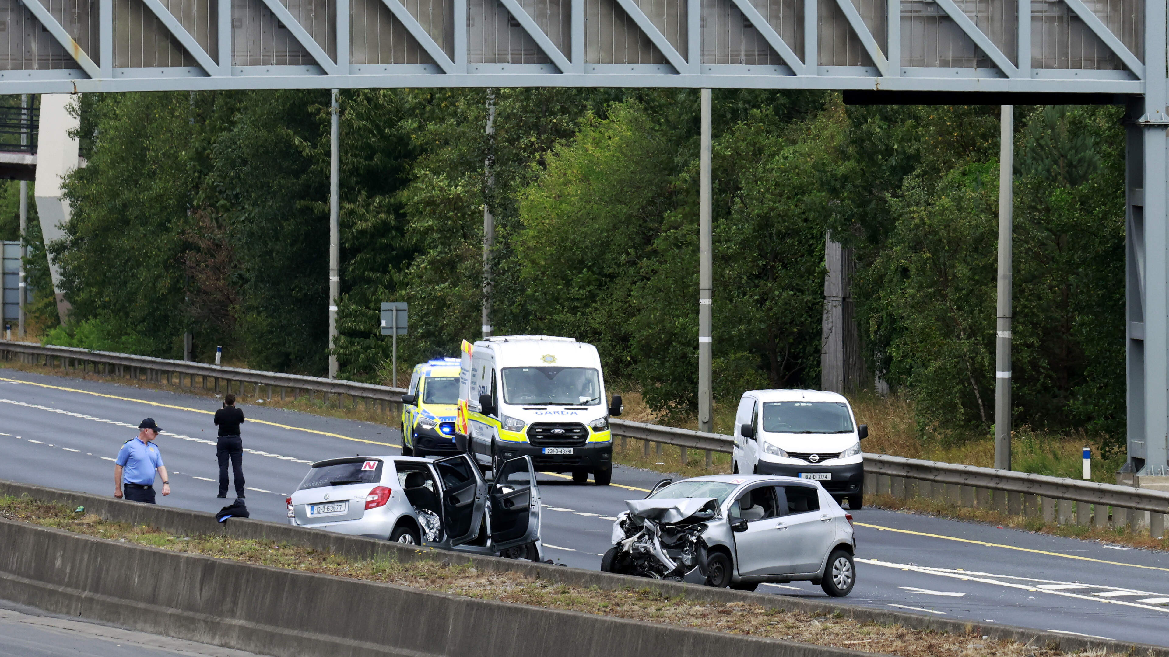 Gardaí investigate M50 crash involving stolen car