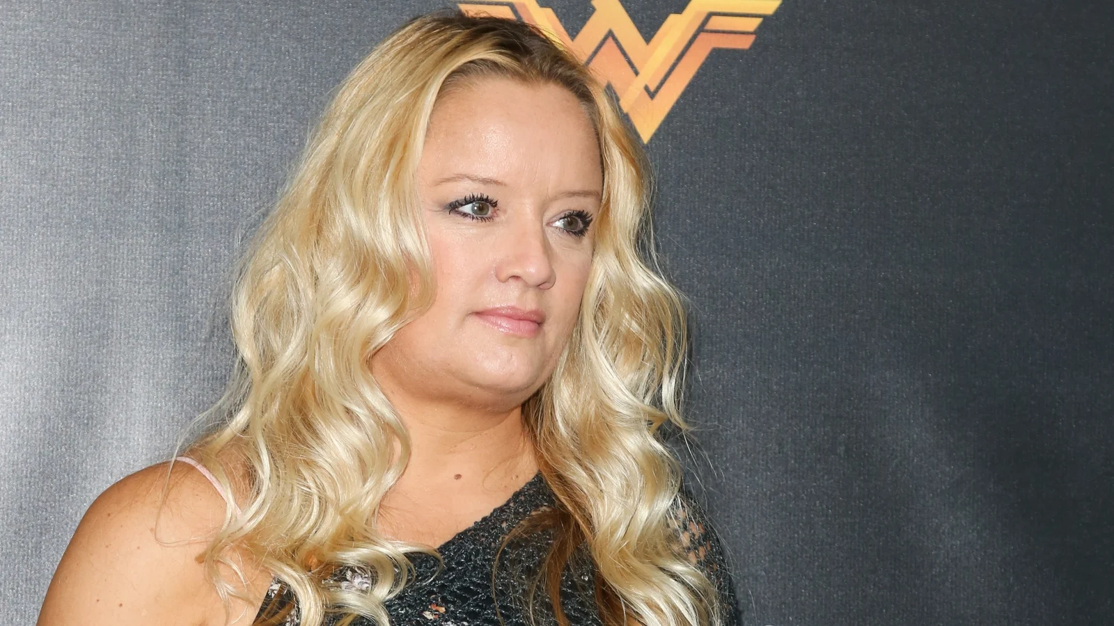 Lucy Davis diagnosed with incurable cancer